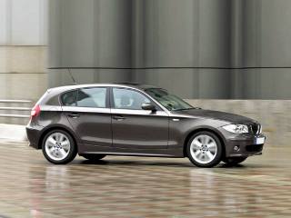 BMW 118 d 5p. Luxury (rif. 19494560), Anno 2020, KM 75000 - belangrijkste plaatje