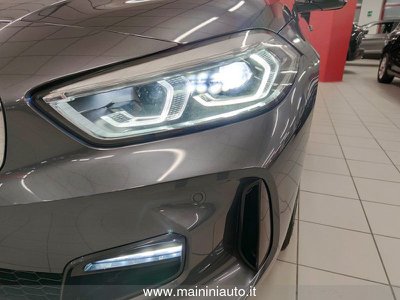 BMW Serie 1 118i 5p M Sport CAMBIO AUTOMATICO + Car Play, Anno 2 - belangrijkste plaatje