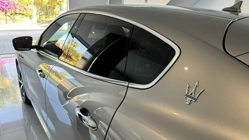 Maserati Levante 3.0d V6 Skyhook Navi Pelle Xenon Keyless Sound - belangrijkste plaatje