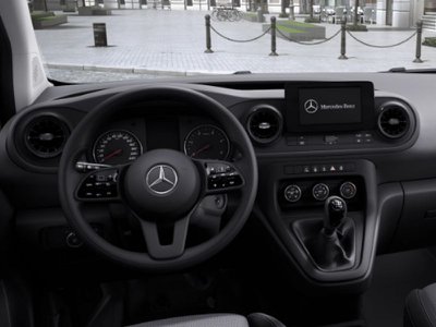 Mercedes Benz Vito Vito 110 CDI Furgone Compact PRO, KM 0 - belangrijkste plaatje