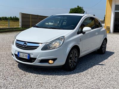 Opel Corsa 1.2 100 CV GS Line, Anno 2020, KM 10500 - belangrijkste plaatje