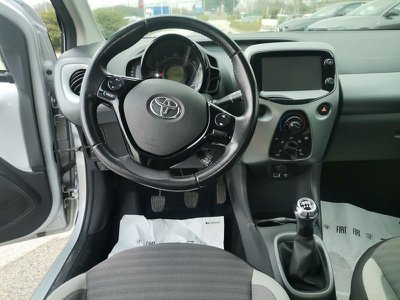 Toyota Aygo Connect 1.0 VVT i 72 CV 5 porte x cool, Anno 2020, K - belangrijkste plaatje