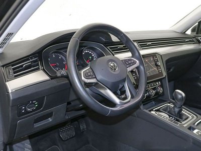 Volkswagen Passat Variant 2.0 TDI 190 CV DSG R LINE, Anno 2020, - belangrijkste plaatje