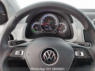 Volkswagen e up! 82 CV, Anno 2021, KM 22875 - belangrijkste plaatje